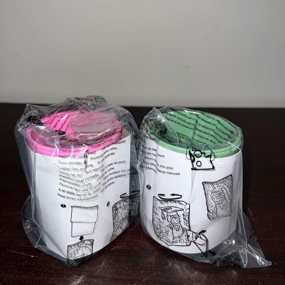 SpongeBob limited edition Burger King cups sandy and plankton new sealed $25 set